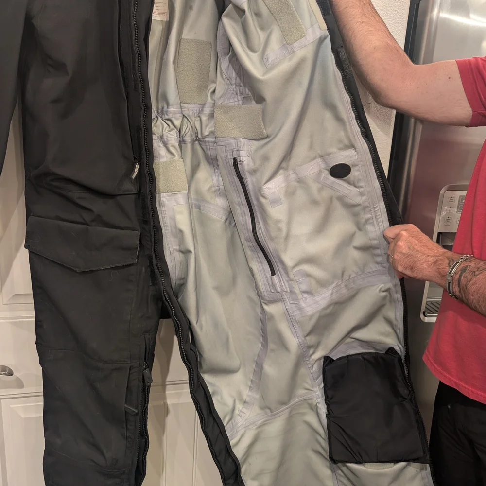 Aerostich Roadcrafter 1 Piece Gore-tex Motorcycle Suit Size Large - Picture 6 of 13